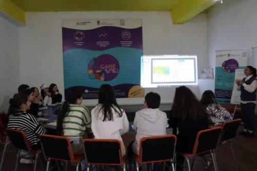 შეხვედრა განათლების სახეებისა და გადაწყვეტილების მიღების პროცესში ახალგაზრდების ჩართულობის მნიშვნელობაზე