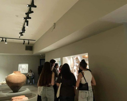 მუზეუმის დათვალიერების პროცესი